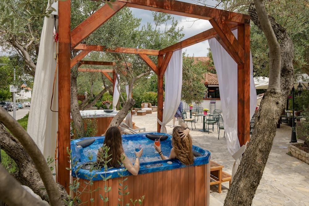 Hotel Villa Adriatica - Adults Only Supetar Bagian luar foto