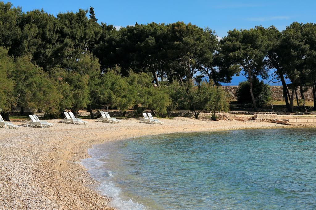 Hotel Villa Adriatica - Adults Only Supetar Bagian luar foto