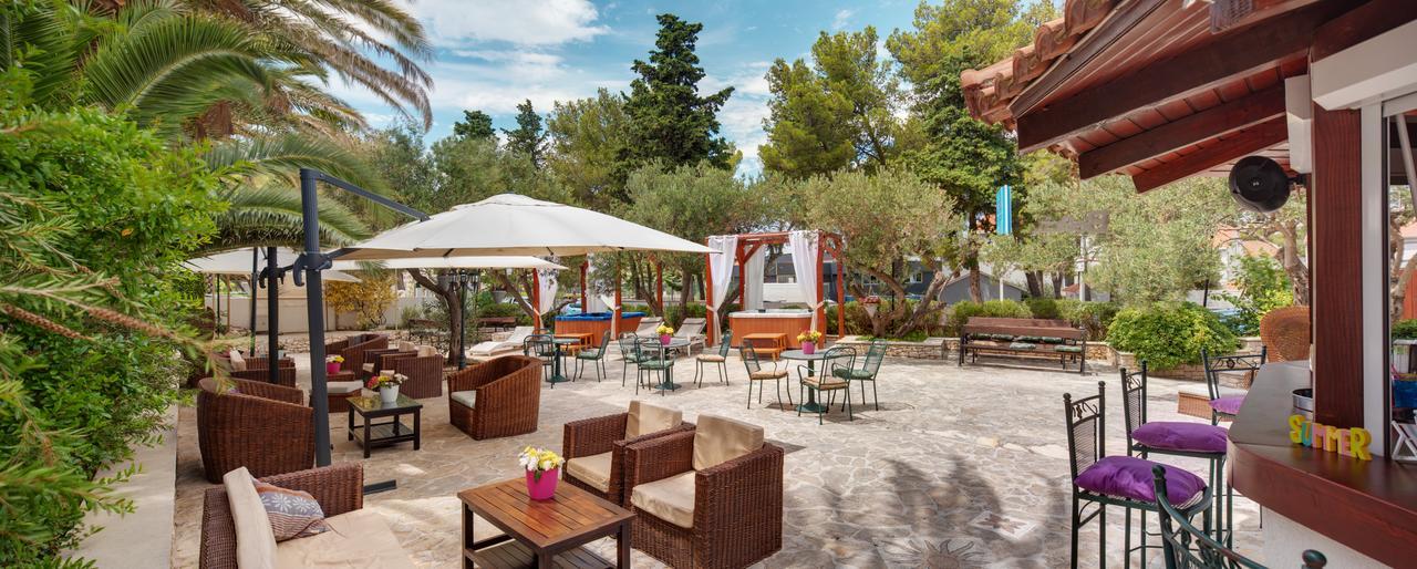 Hotel Villa Adriatica - Adults Only Supetar Bagian luar foto
